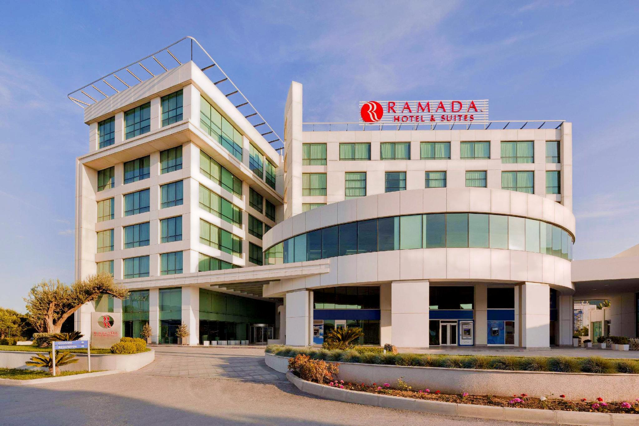 Ramada Hotel & Suites by Wyndham Izmir Kemalpasa