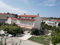 The Apartment is on the Ground Floor - 1 Entire Floor 110 m2
