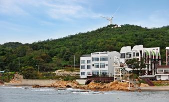 Gyeongju Sea View Pool Villa (22.12 Renewal)