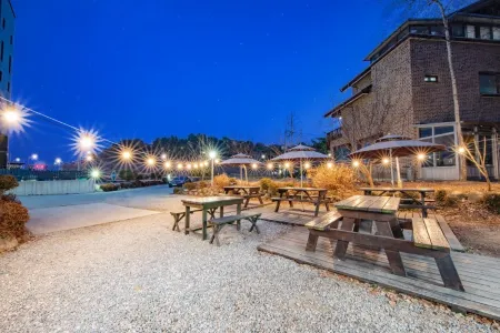 Gangneung Gyeongpo Pine Pension