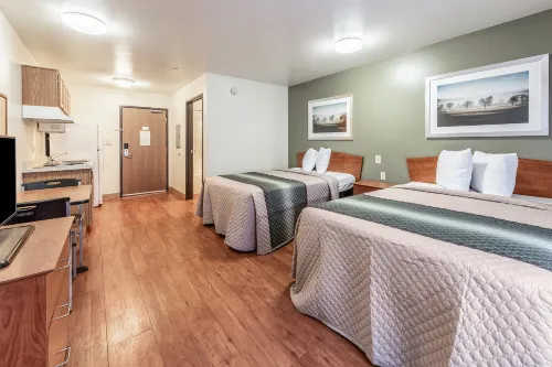 HomeTowne Studios Columbus