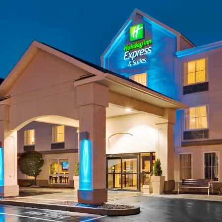 Holiday Inn Express & Suites FRACKVILLE by IHG
