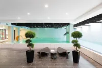 蒂沃裏酒店 - 泳池