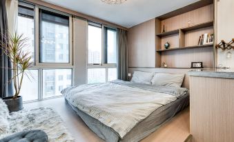Liulijia Apartment (Renmin Avenue)