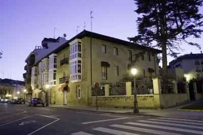 Hotel Arrope Hotels near Bodegas Berceo