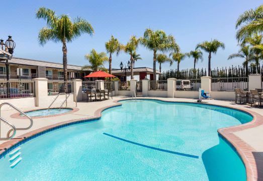 테이크아웃 조식 서비스