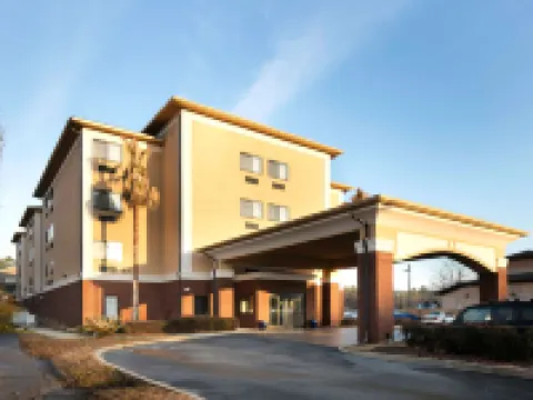 Sleep Inn & Suites North Mobile Saraland Hotels in Saraland