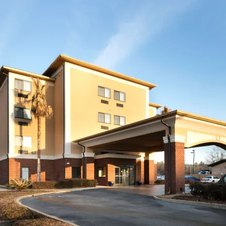 Sleep Inn & Suites North Mobile Saraland Отели в г. Сараленд