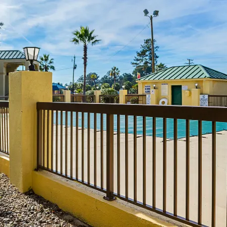 Econo Lodge