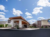 Days Inn & Suites by Wyndham Rochester Hills MI Hotels in Rochester Hills