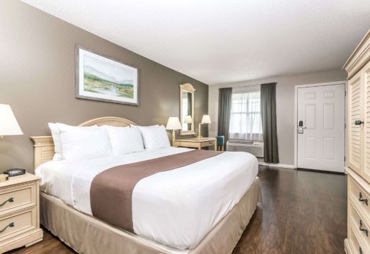 슈퍼 8 바이 윈덤 매디슨