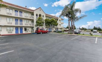 Motel 6 Watsonville, CA - Monterey Area