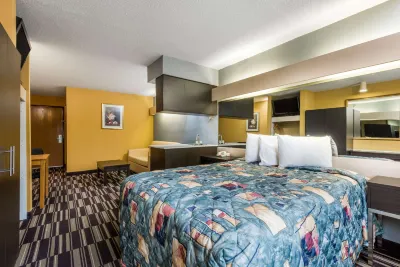 Microtel Inn & Suites by Wyndham Dayton/Riverside Oh Các khách sạn ở Dayton