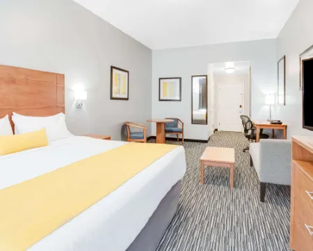 Ramada by Wyndham Marina Hotels in Marina