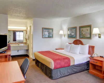 Super 8 by Wyndham Decatur Texas Hotels in Decatur