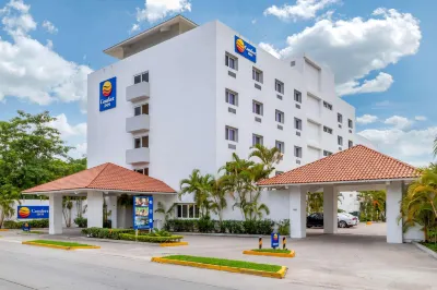 Comfort Inn Puerto Vallarta Golfside & Marina