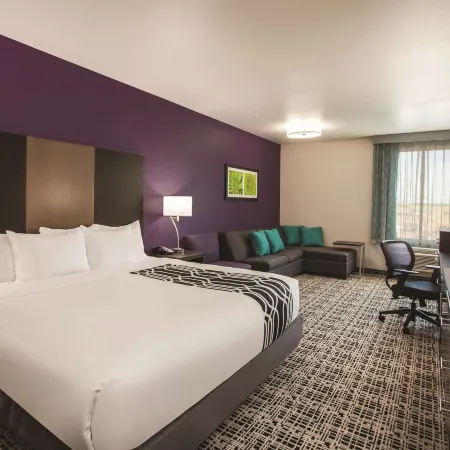 La Quinta Inn & Suites by Wyndham Lubbock South