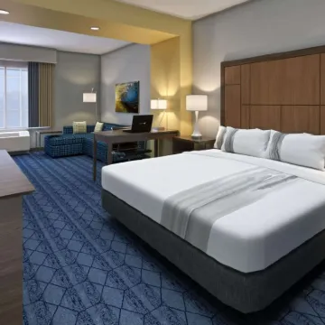 La Quinta Inn & Suites by Wyndham Round Rock Near Kalahari Hotels near Texas State University - Round Rock
