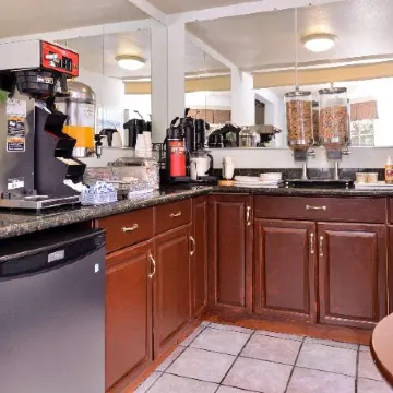 Americas Best Value Inn Eugene