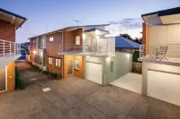 Hamilton on Everton Hotels in Broadmeadow