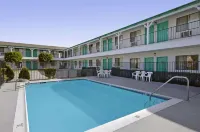 Highland Inn