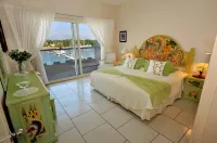 Hotel Boutique Marina Banderas Suites Hotel di 