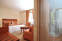 Athens Atrium Hotel & Jacuzzi Suites Hotels in Nea Smyrni