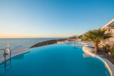 Kaladi Rock Hotels near Kaladi Beach
