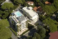 Verdeluna ApartHotel Các khách sạn ở Marina di Pietrasanta
