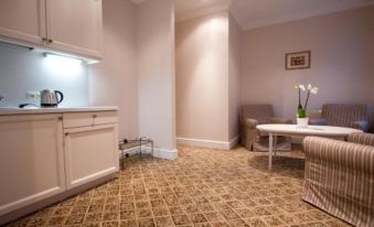 Real House - Housity