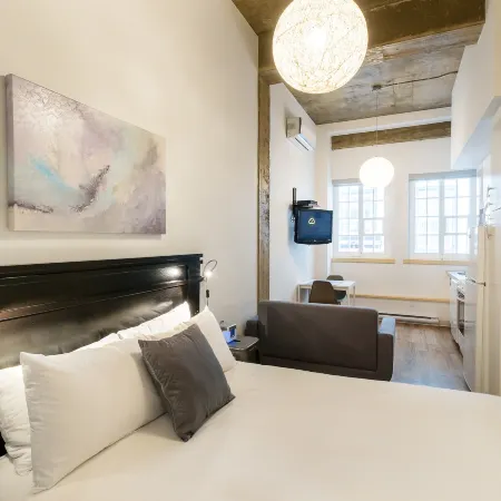 Les Lofts de Buade - PAR les Lofts Vieux-Québec Отели рядом с достопримечательностью «Пляс Ройяль»