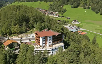 Ferienhotel Aussicht Hotels in der Nähe von Parkplatz Schlegeis Stausee