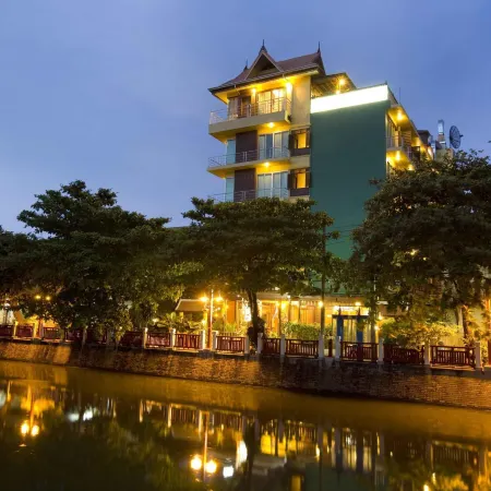 Lamphu Tree House Boutique Hotel