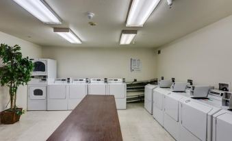 InTown Suites Extended Stay Select Denver - Aurora South