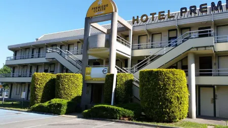 Premiere Classe Limoges Nord Отели в г. Пейрйак