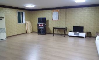 Sunchang Hoemunsan Palace Resort Pension