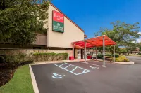 HomeTowne Studios Princeton - Ewing/ Lawrenceville Hotels in Lawrence Township