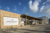 그랜드 팔라디움 화이트 아일랜드 리조트 & 스파 Estadio Can Canto 주변 호텔