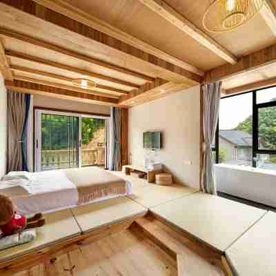 Tranquility Small villa Rooms