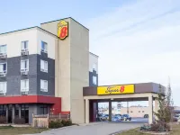 Super 8 by Wyndham Edson Hotels in Edson