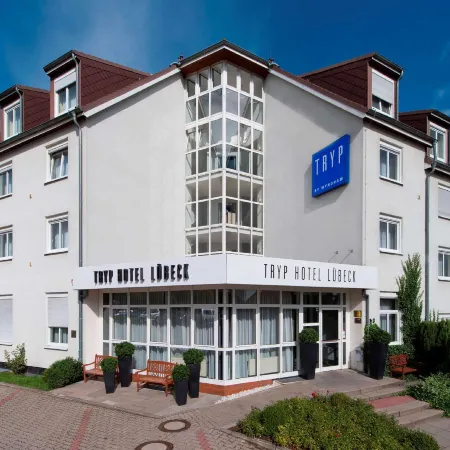 TRYP by Wyndham Luebeck Aquamarin