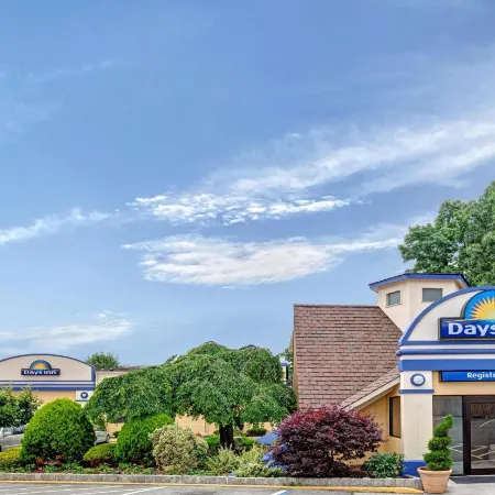 Days Inn by Wyndham Nanuet / Spring Valley