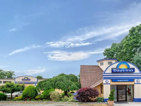 Days Inn by Wyndham Nanuet / Spring Valley