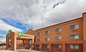 Ramada by Wyndham Santa Fe