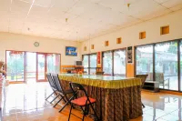 RedDoorz Near Stab Syailendra Kopeng Hotels in Getasan