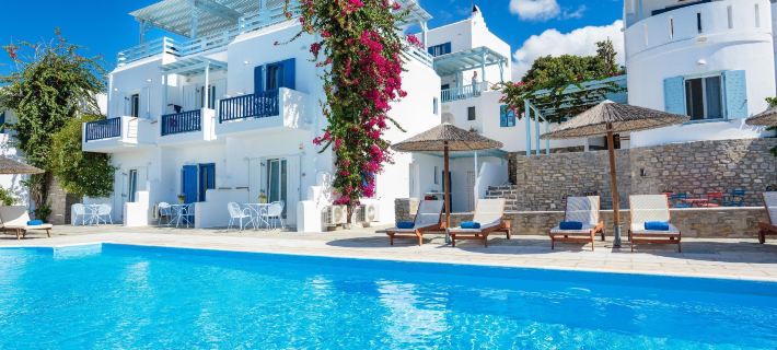 皮佳吉飯店 帕羅斯住宿飯店