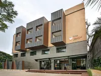 Tama Boutique Hotel Hotels near Husein Sastranegara Airport