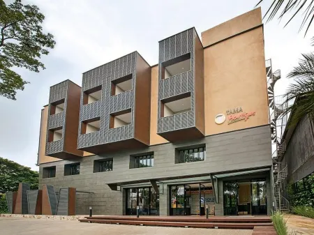 Tama Boutique Hotel Отели в г. Cicendo
