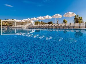 Lindos White Hotel & Suites