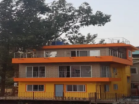 Silver Oak Villa Отели в г. Панчгани